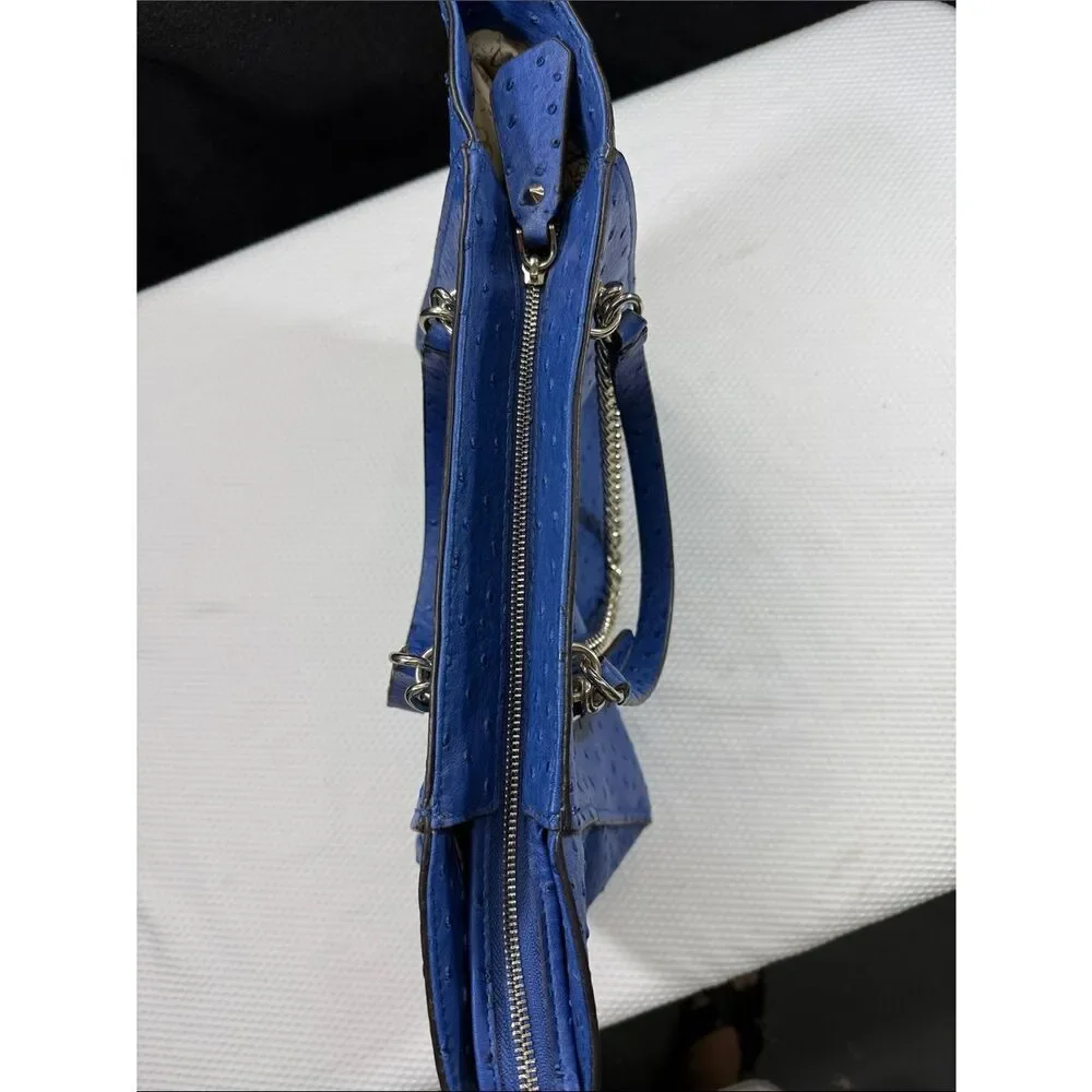 Guess Nikki Faux Ostrich Design Purse  with Gold Chain ❤️